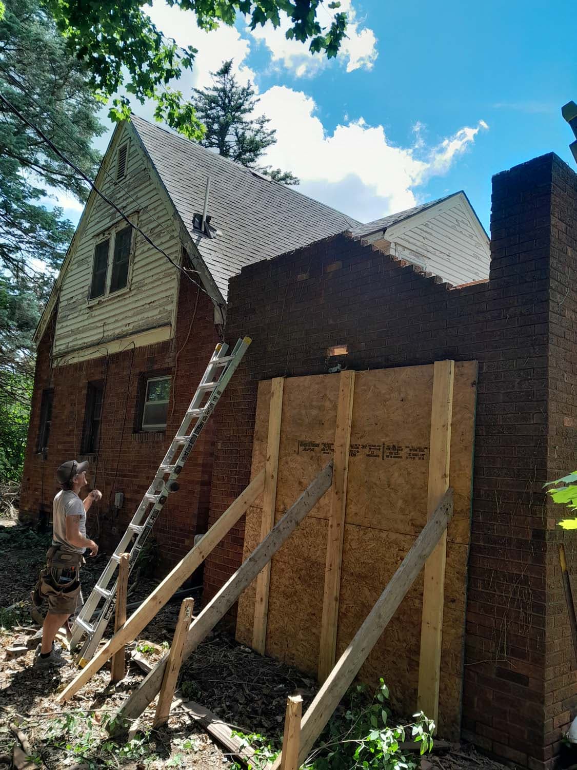Hart Roofing MI — residential roofing project